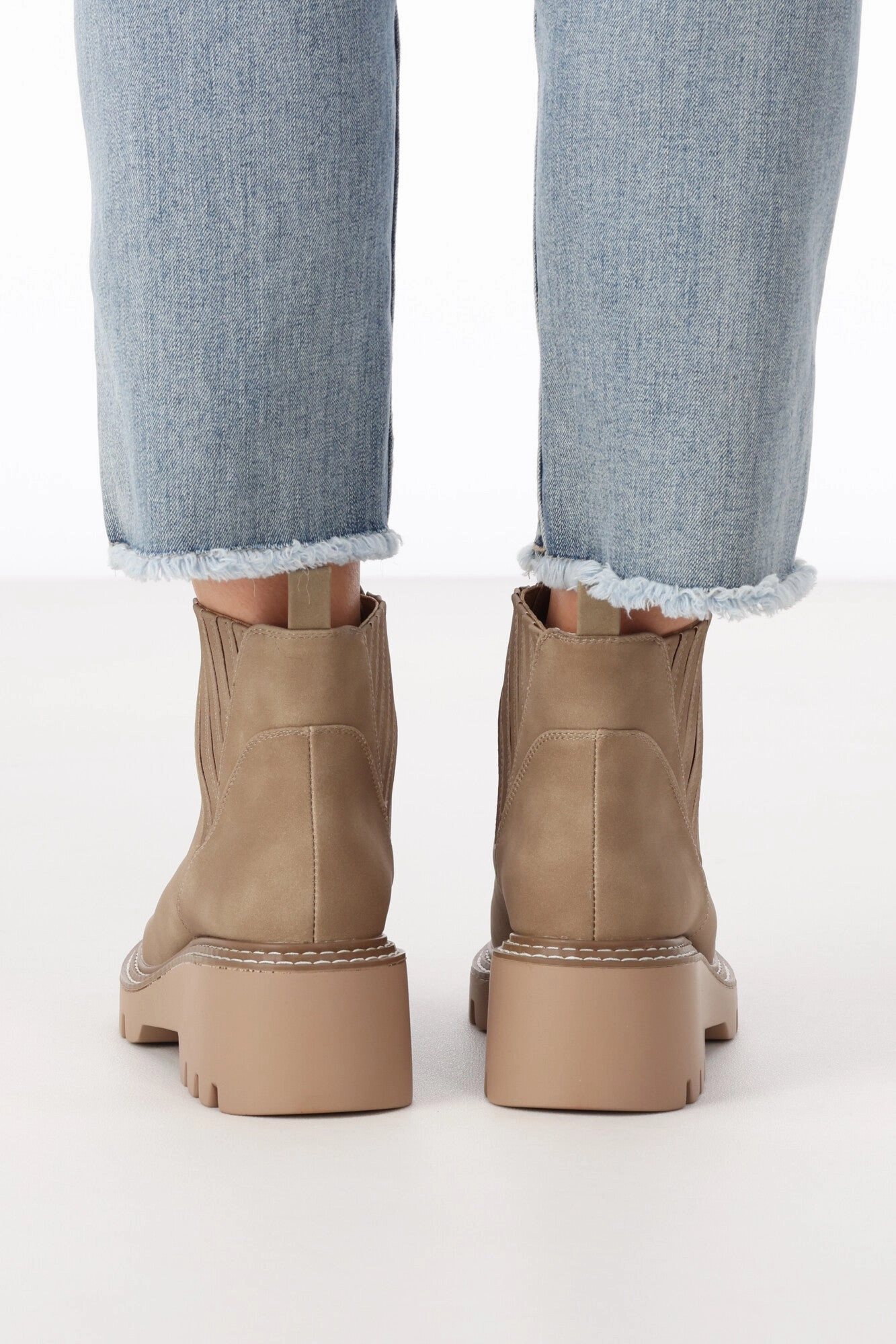 Los Cabos Vittoria Boot Taupe