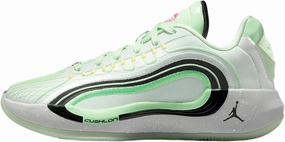 Luka 4 "Space Navigator Big Kids' Basketball Shoes (HJ5225-300, Barely Green/Vapor Green/Metallic Silver/Black)