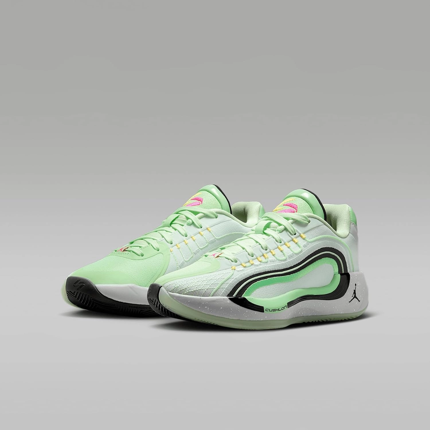 Luka 4 "Space Navigator Big Kids' Basketball Shoes (HJ5225-300, Barely Green/Vapor Green/Metallic Silver/Black)
