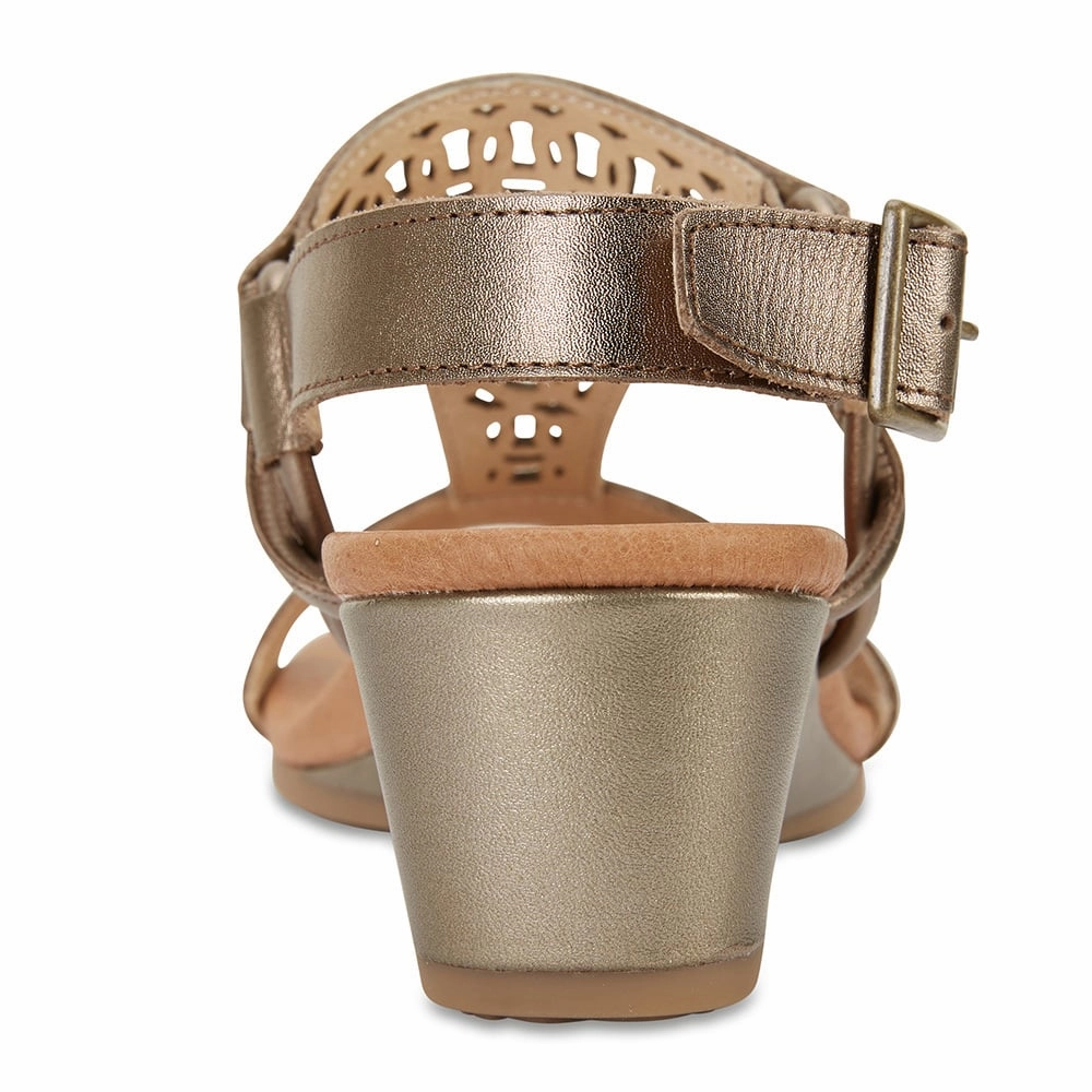 Magnet Heel in Pewter Leather