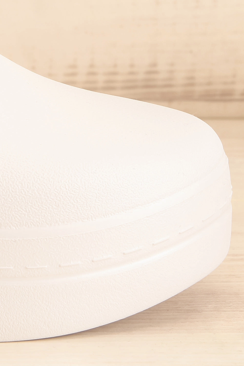Magnolia White | Lightweight Mules