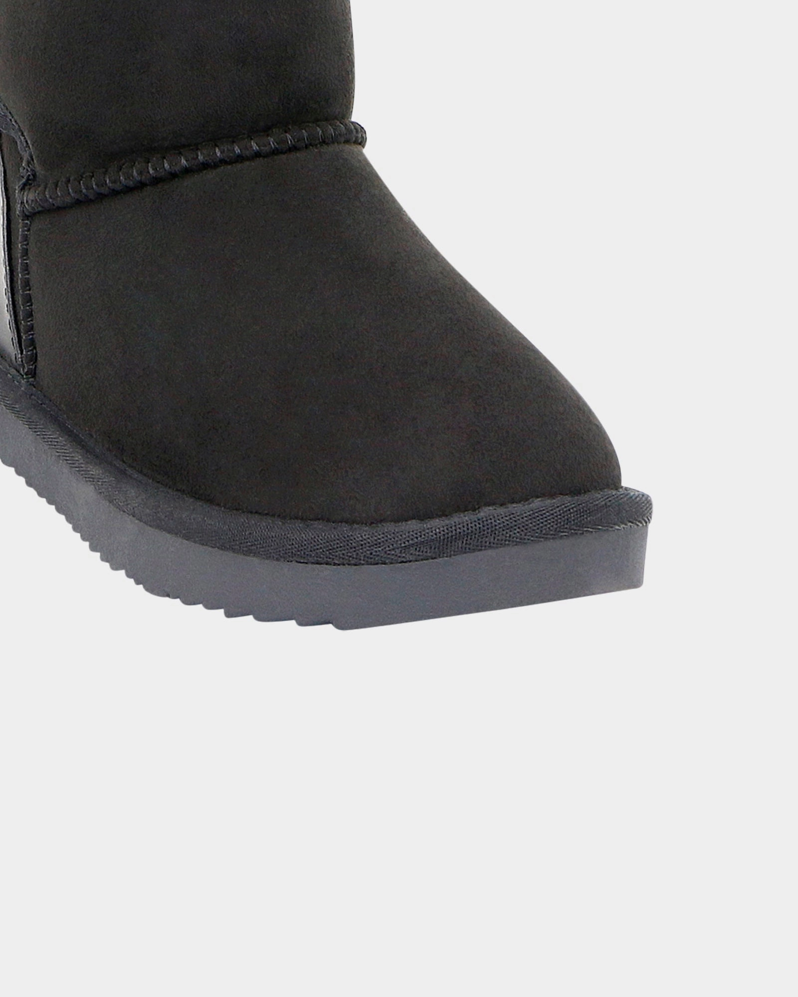 Mall B Black