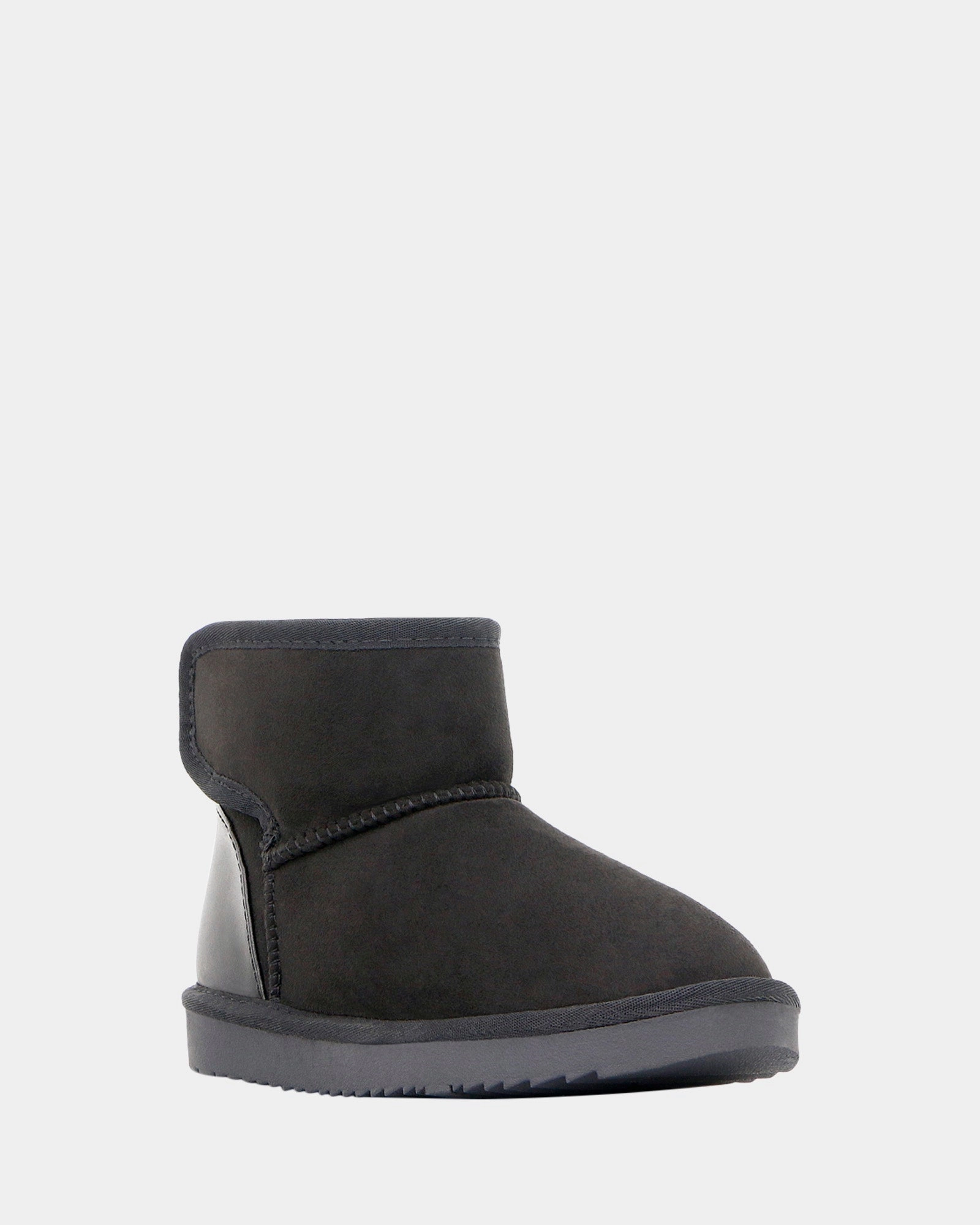 Mall B Black