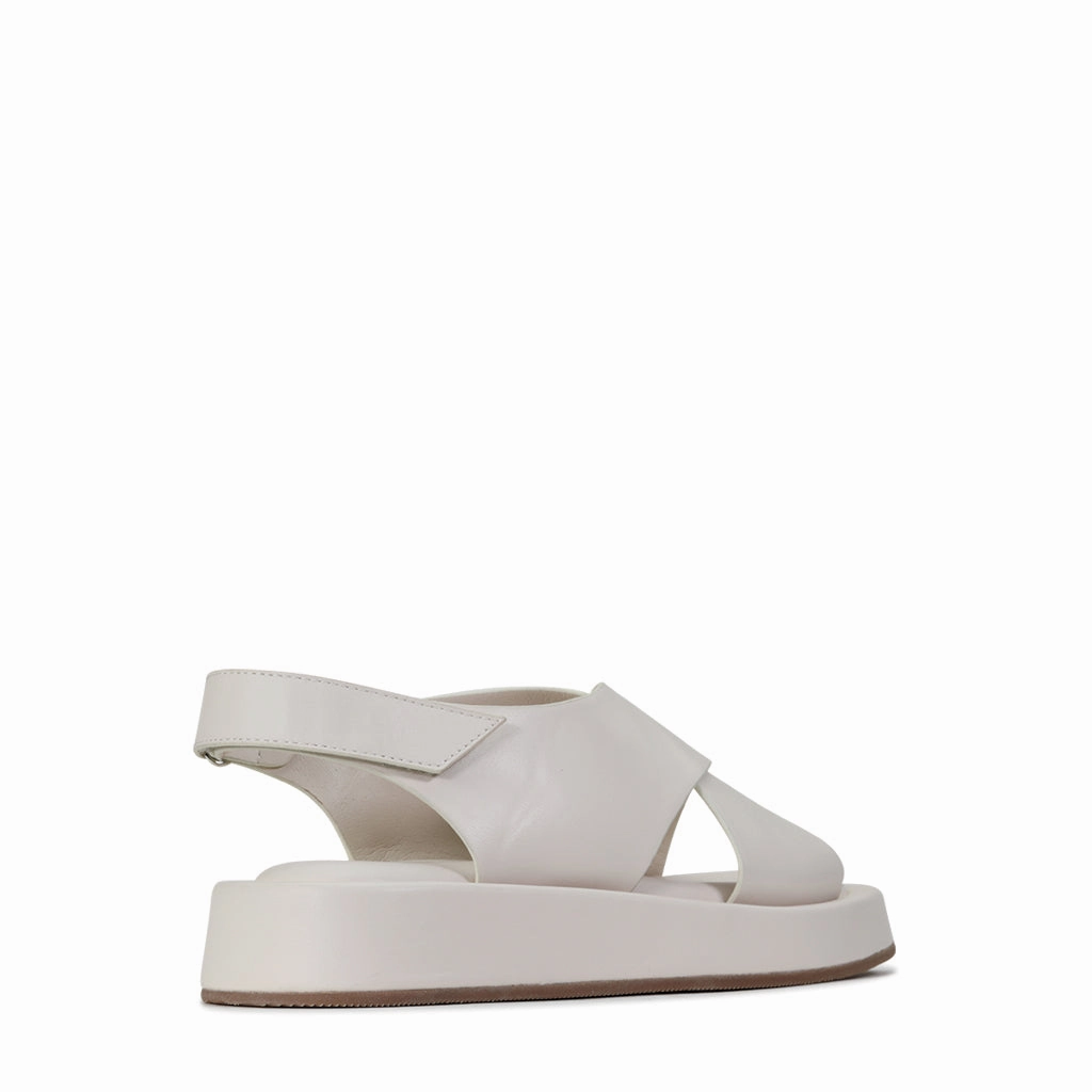 MODI SLING-BACK SANDAL
