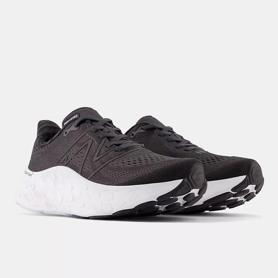 New Balance Fresh Foam X More V4 Wide Women's Black Starlight