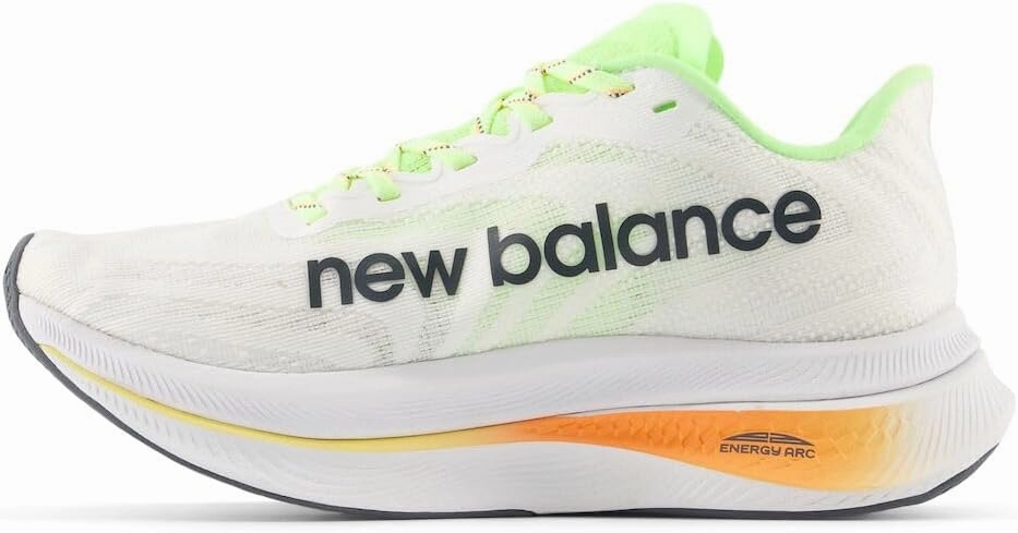 New Balance Women's FuelCell Supercomp Trainer V2 Running Shoe