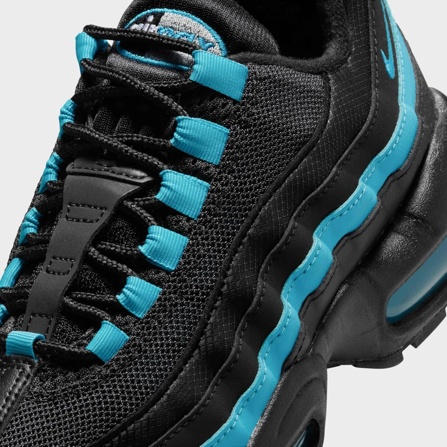 Nike Air Max 95 Grade School Running Shoes (Black/Baltic Blue/Black/Pearl Grey) (II4053-010, Black/Blue/Grey)