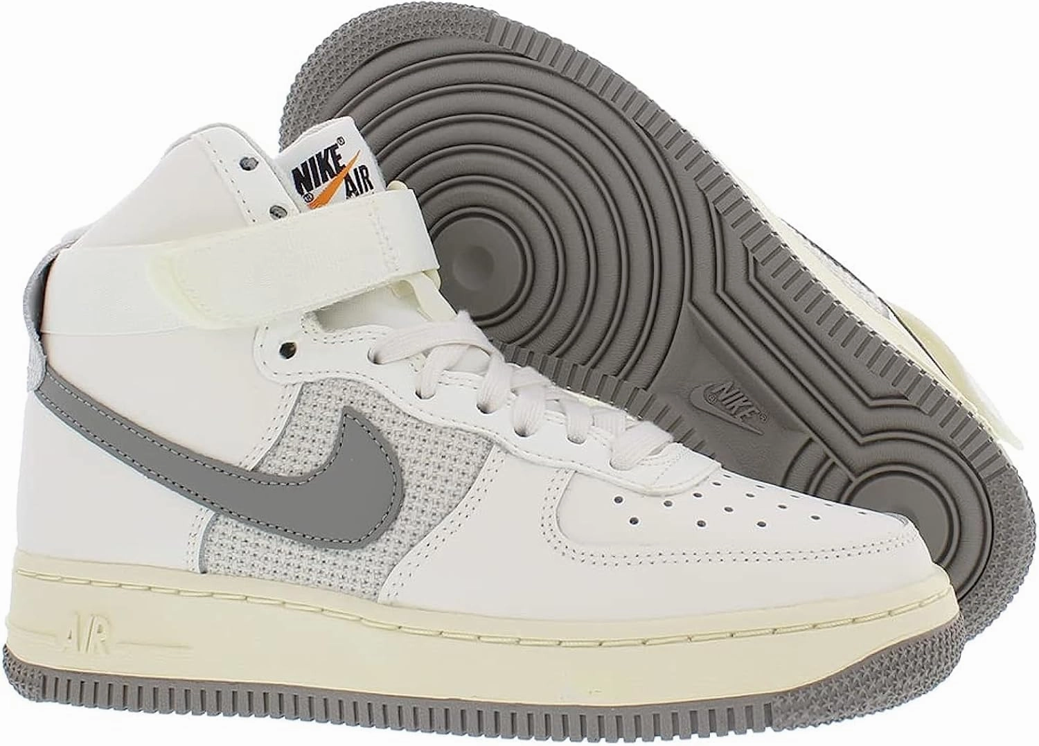 Nike Boy's Air Force 1 Mid Le (Big Kid)