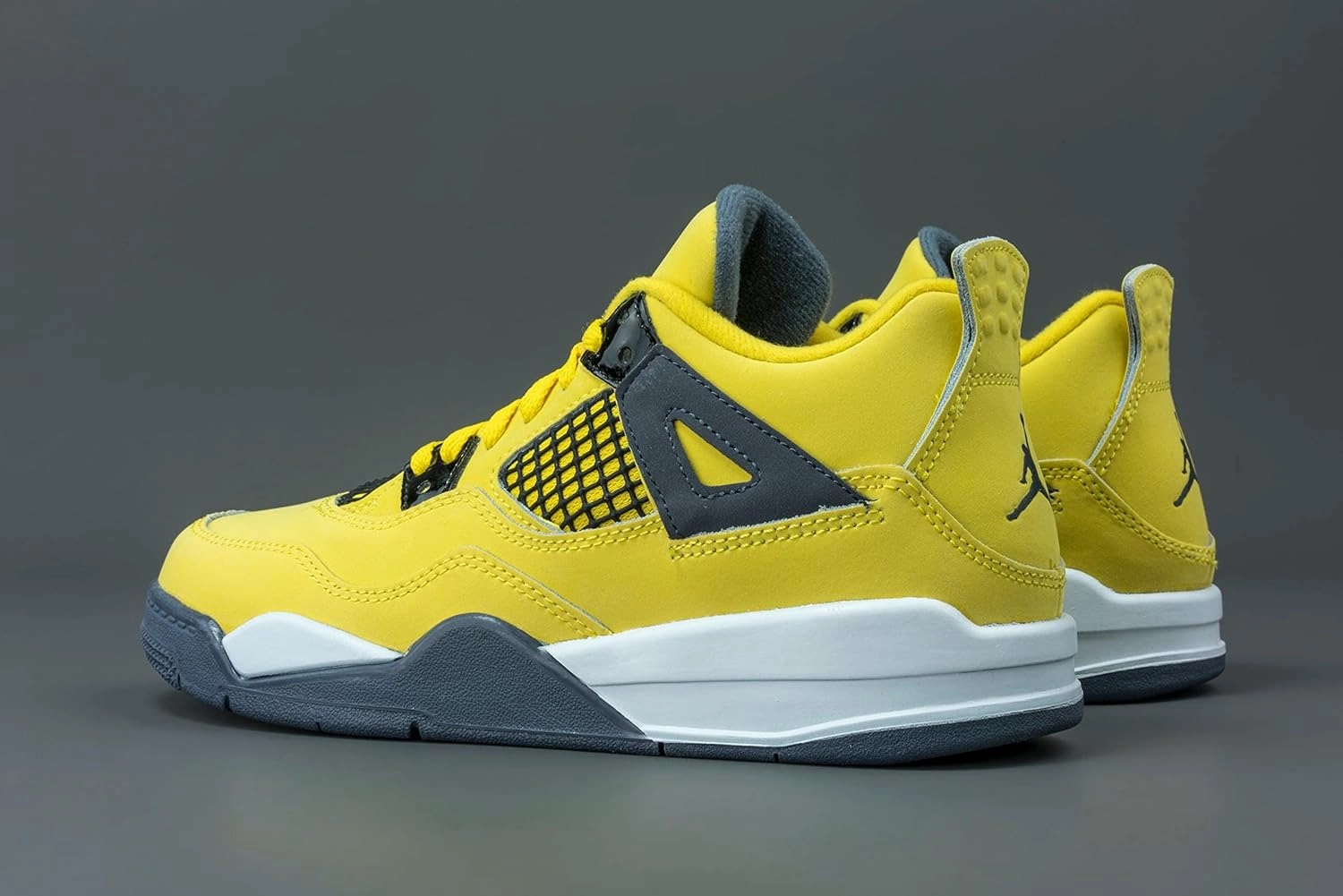 Nike Boy's Air Jordan 4 Retro Shoes