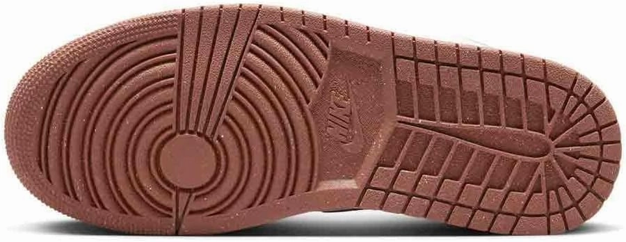 NIKE Men's Basketball Shoe