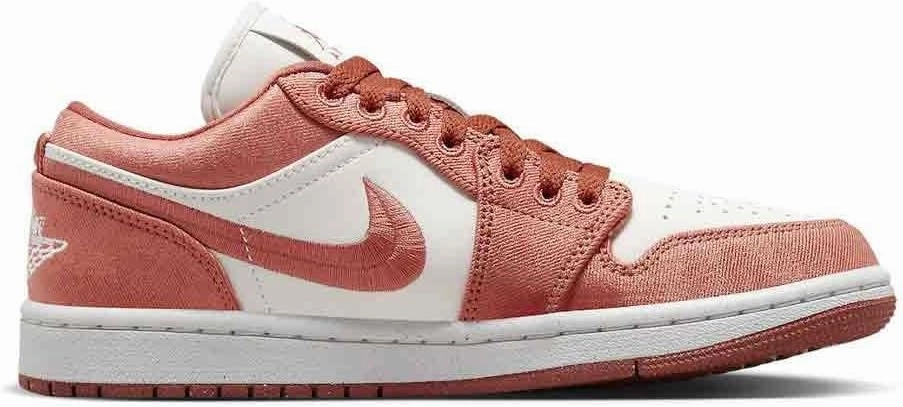 NIKE Men's Basketball Shoe