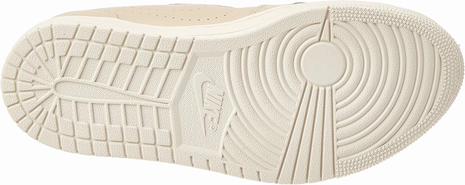 Nike Men's Low-Top Sneakers