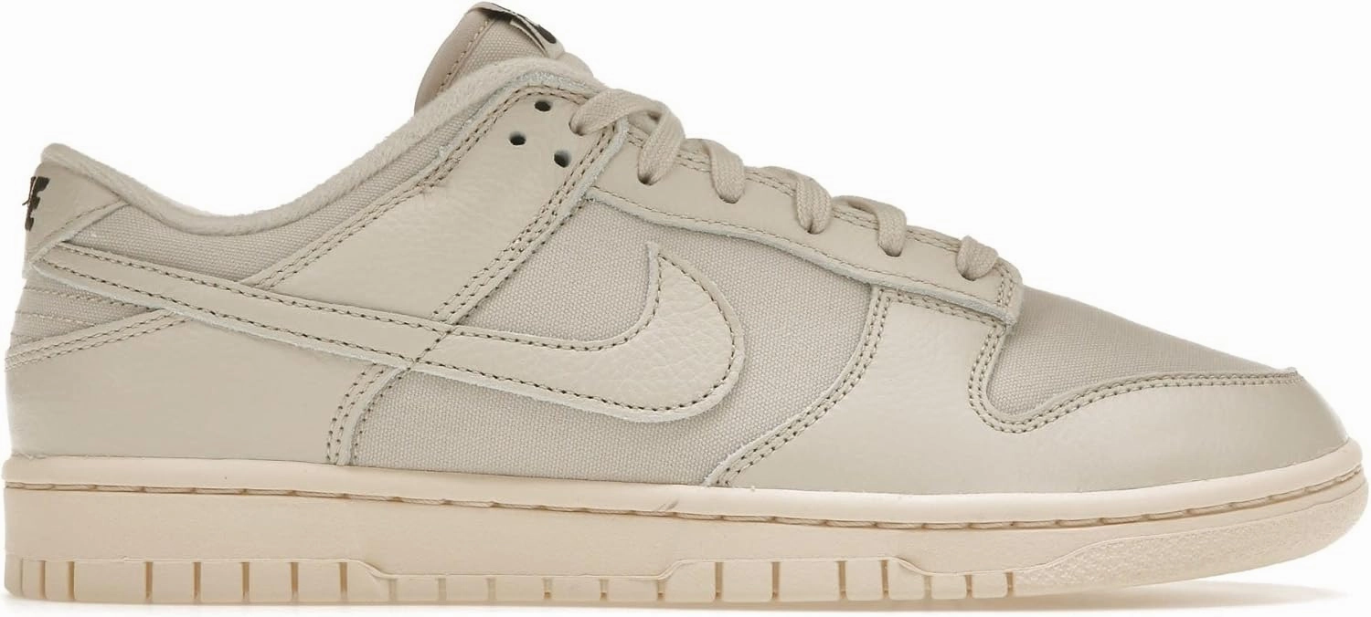 Nike Men's Sneaker