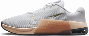 Nike Metcon 9 AMP Women's Workout Shoes (DZ2537-104, White/Metallic Gold Grain/Sanddrift/White) Size 8