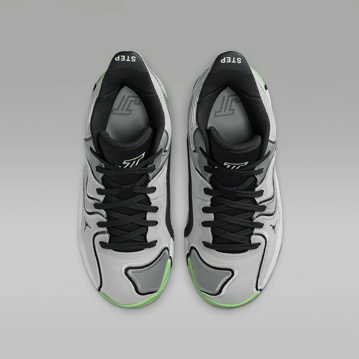 Nike Tatum 3 Big Kids' Basketball Shoes (HF3136-001, Platinum Tint/Particle Grey/Grey Fog/Black)