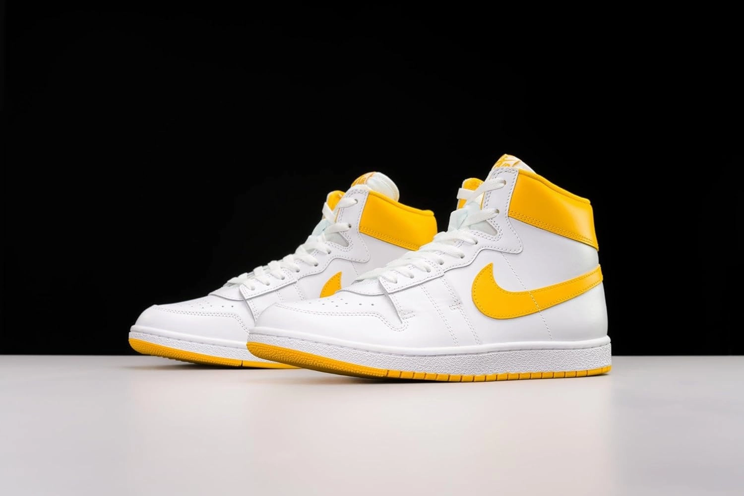 Nike Unisex-Adult Low-top Sneakers