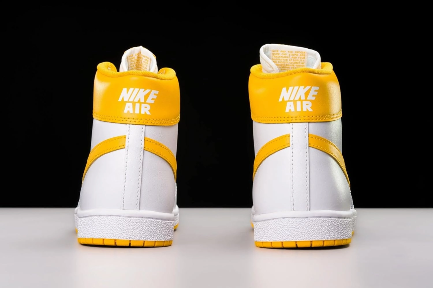 Nike Unisex-Adult Low-top Sneakers