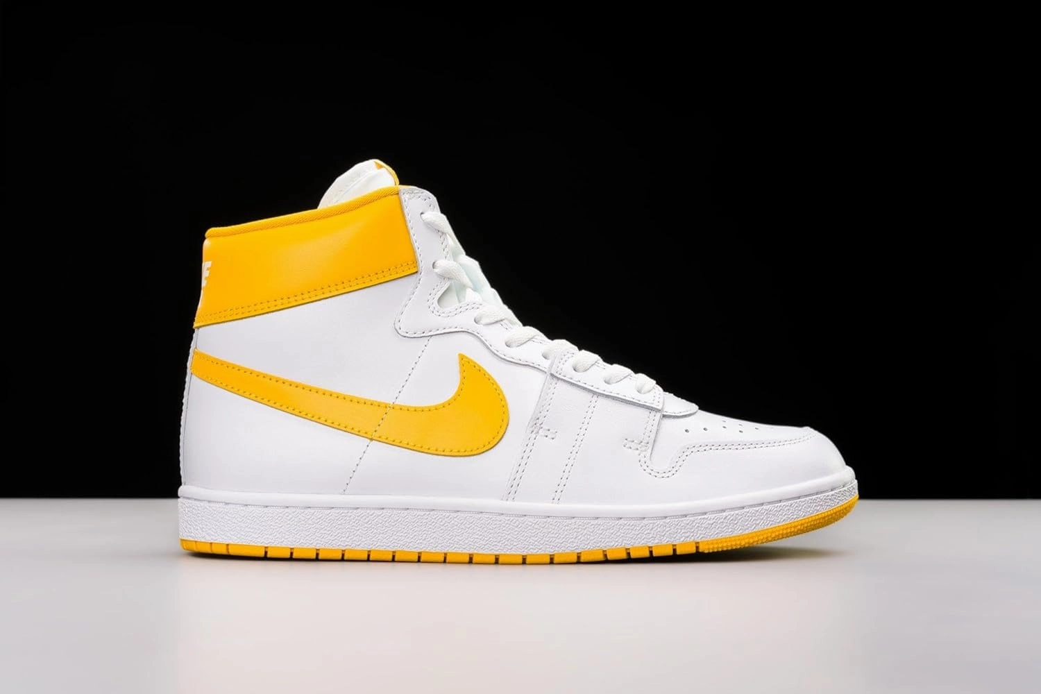 Nike Unisex-Adult Low-top Sneakers