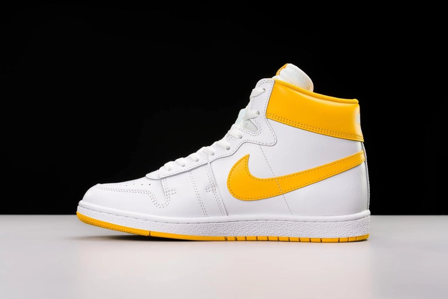 Nike Unisex-Adult Low-top Sneakers