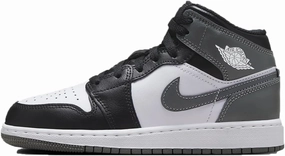 Nike Unisex-Child Modern