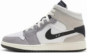 Nike Unisex-Child Modern