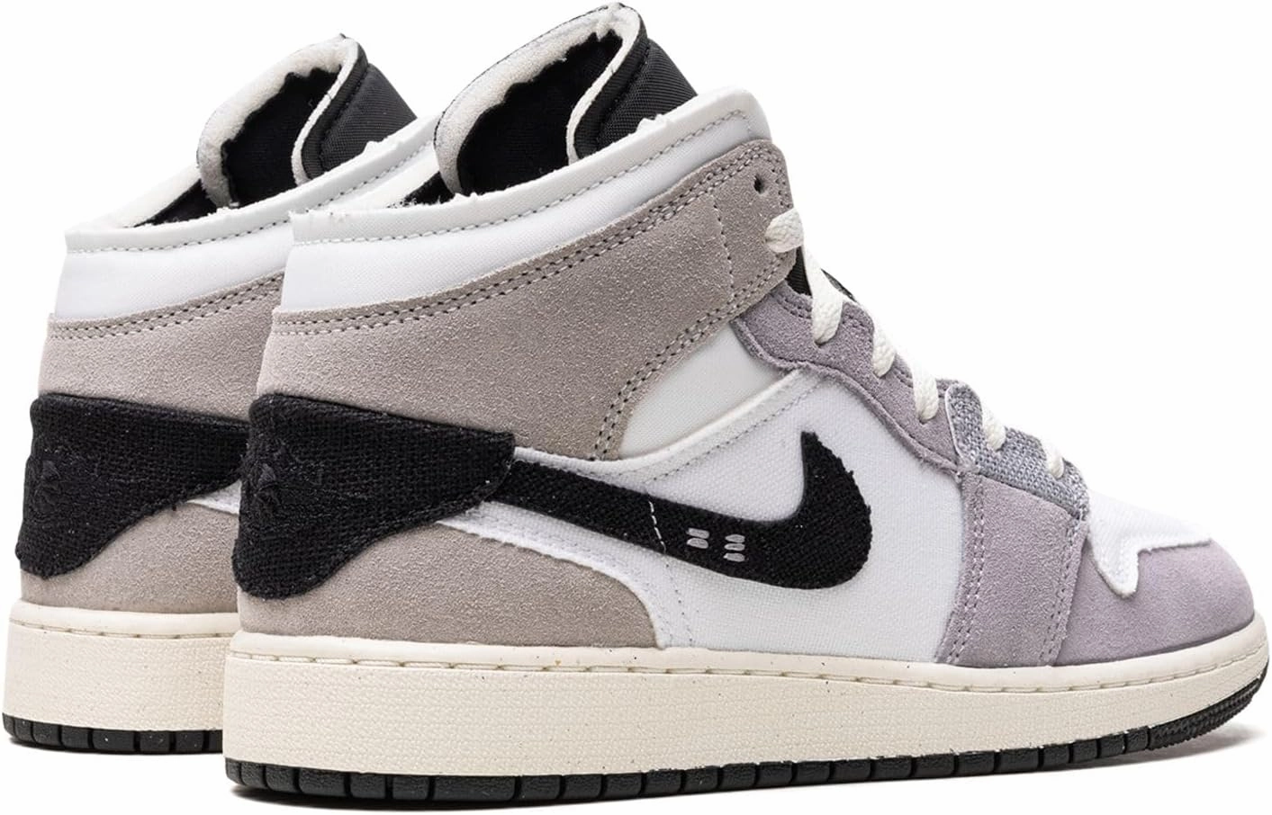 Nike Unisex-Child Modern