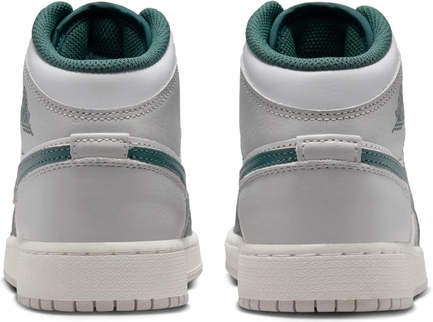 Nike Unisex-Child Modern