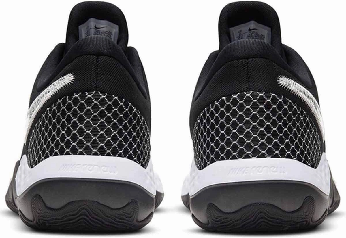 Nike Unisex Football Soccer Shoe