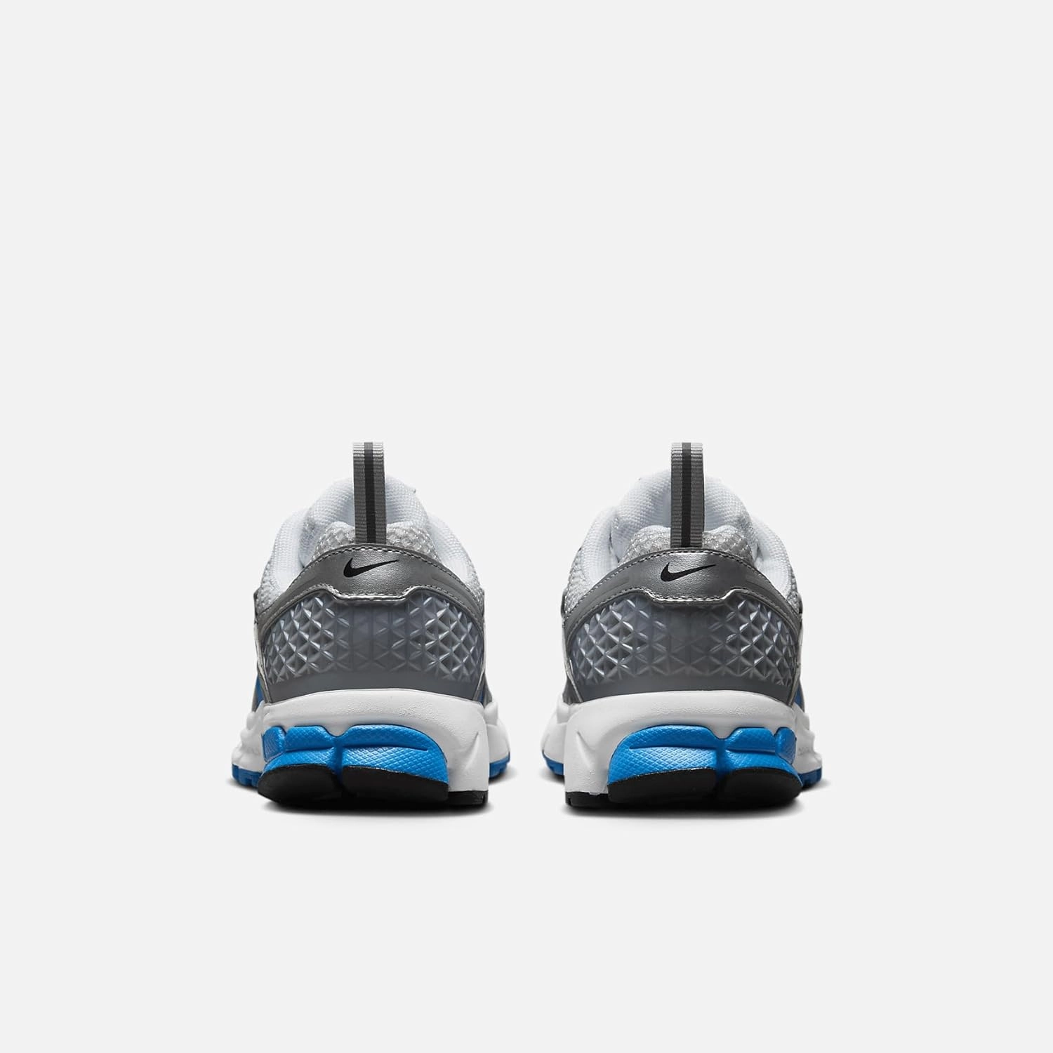 Nike Vomero 5 Big Kids' Shoes (HF6998-103, White/Pure Platinum/Photo Blue/Black)