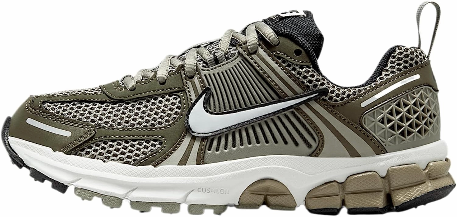 Nike Vomero 5 Big Kids' Shoes (HF6998-300, Cargo Khaki/Photon Dust/Black/Light Army)
