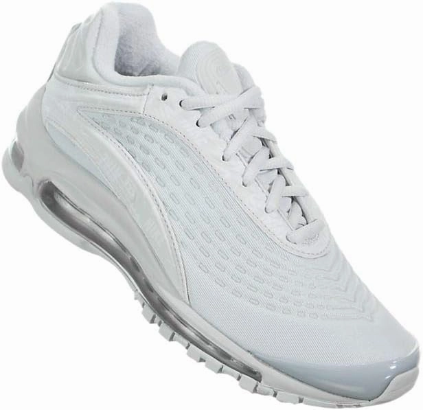 Nike Women's Air Max Deluxe SE