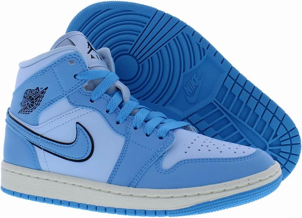 Nike Women's Classic Running Shoe