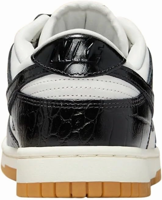 Nike Women's Dunk Low Lx Shoes Sneaker