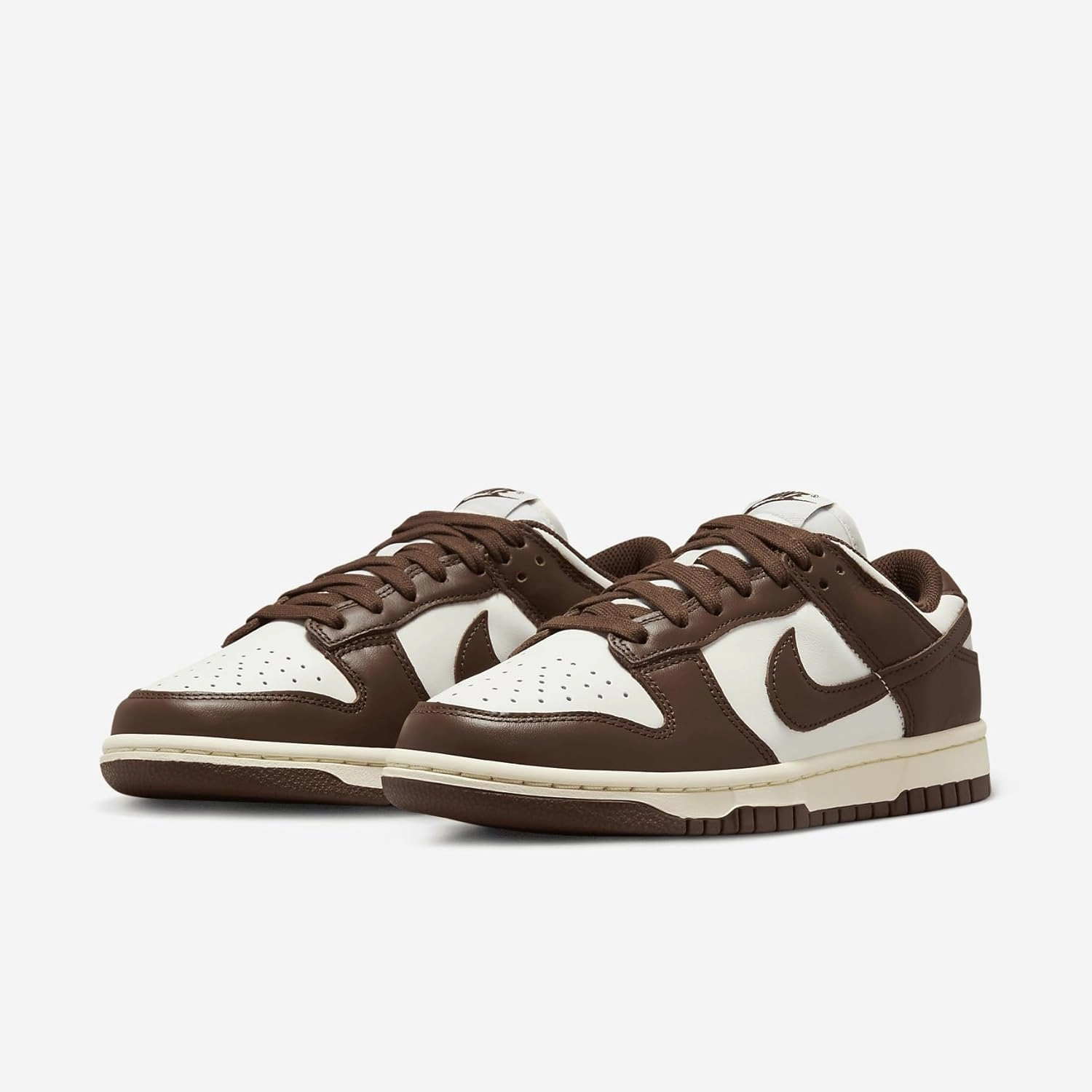 Nike Women's Dunk Low Shoes Sneaker