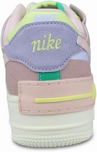 Nike Women's Low-Top Basketball Shoe