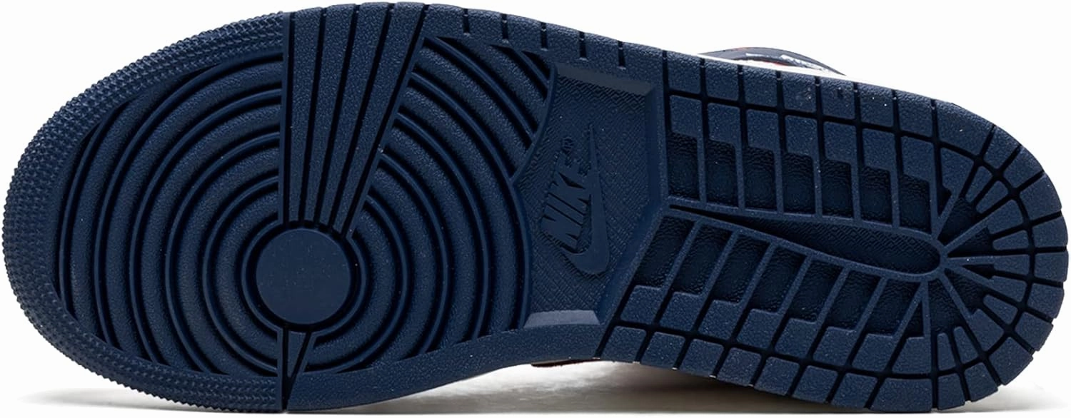 Nike Women's Modern
