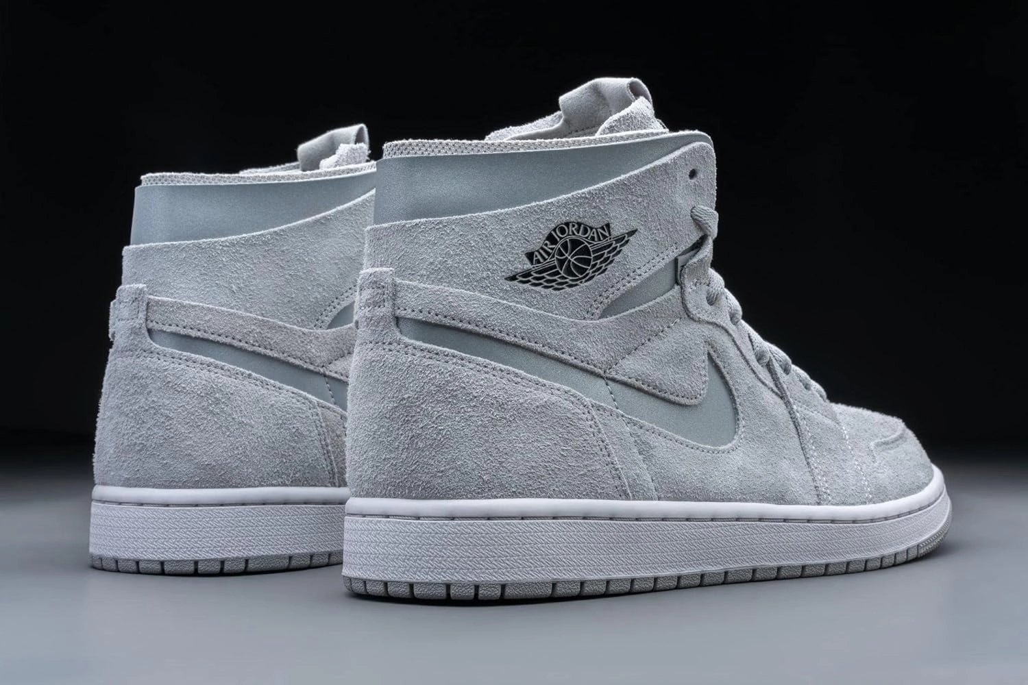 Nike Women's Modern