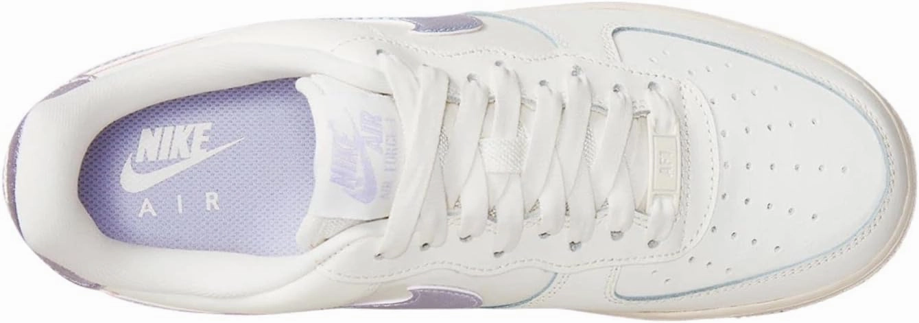 Nike Women's Modern