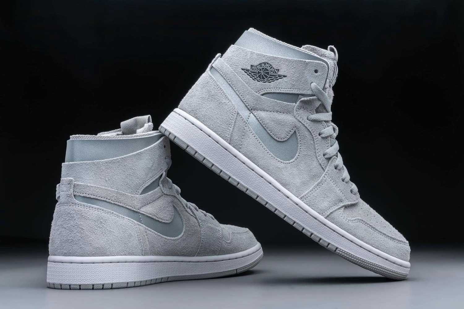 Nike Women's Modern