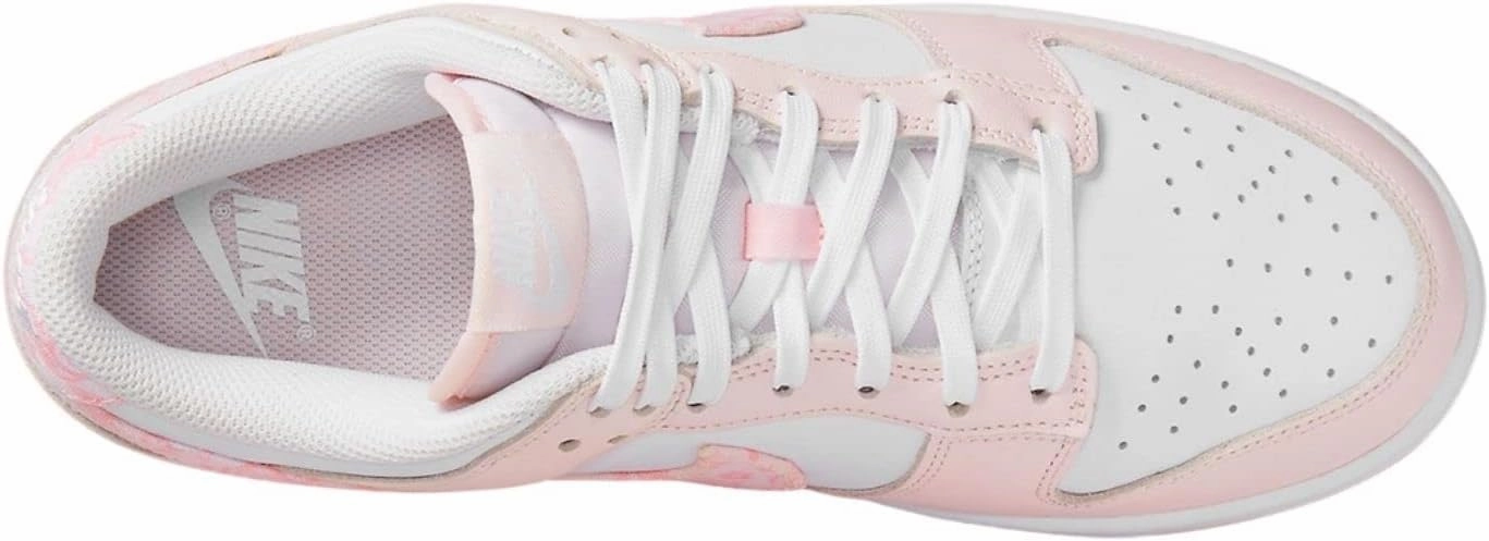 Nike Women's Modern