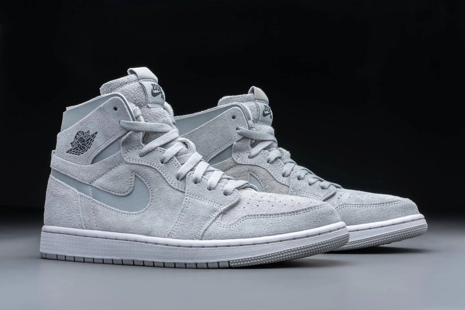 Nike Women's Modern