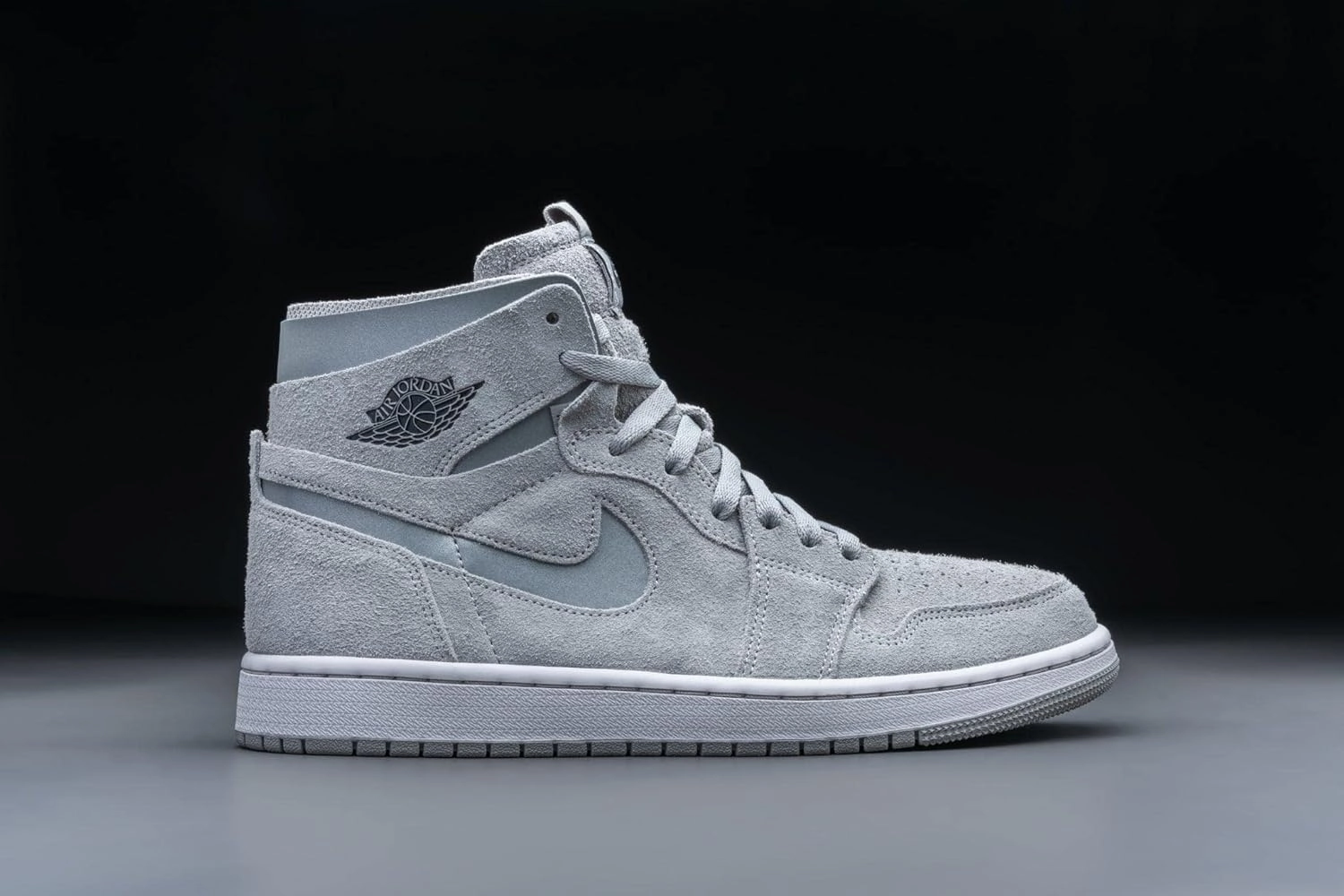Nike Women's Modern