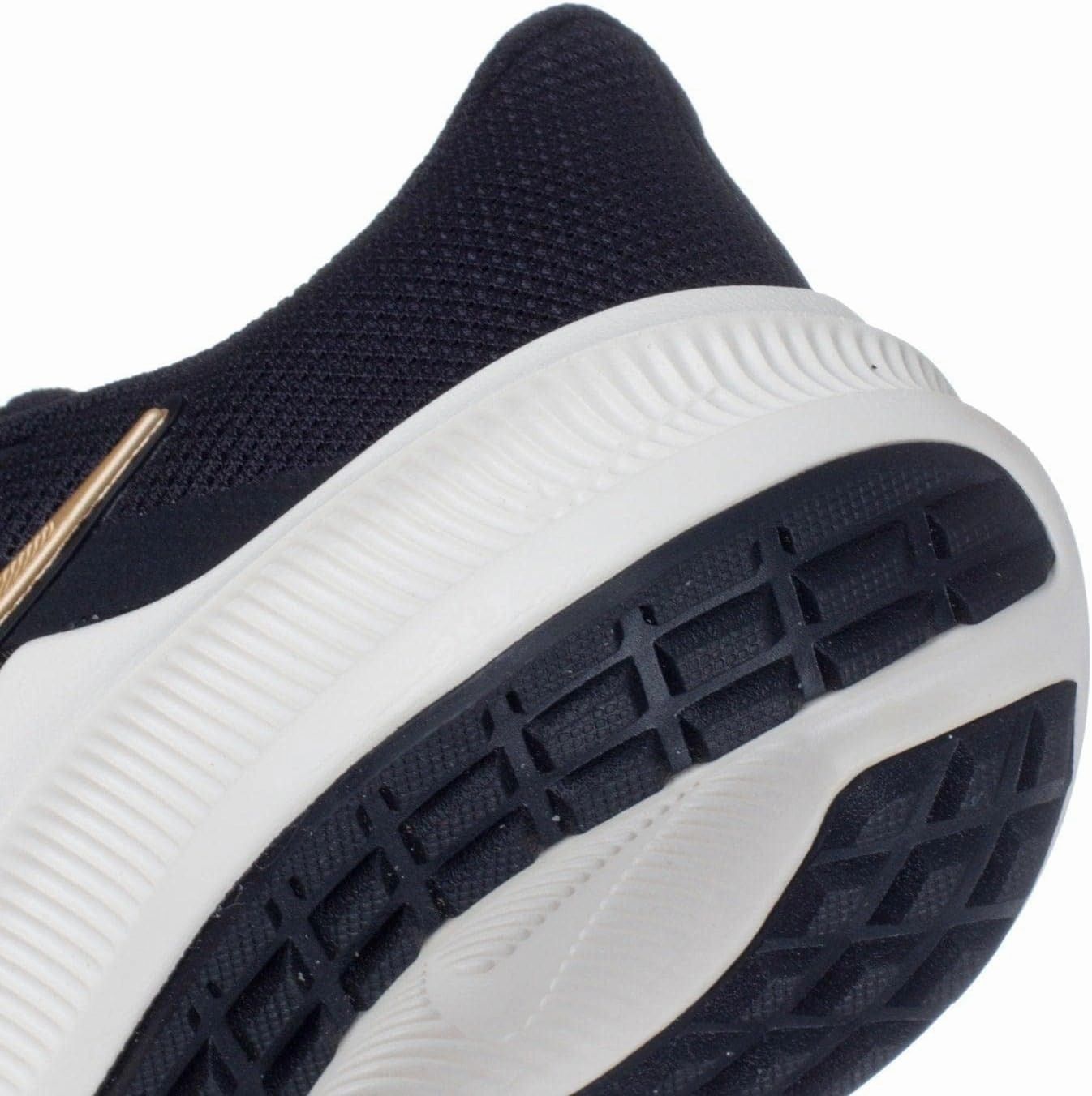 Nike Women's Modern