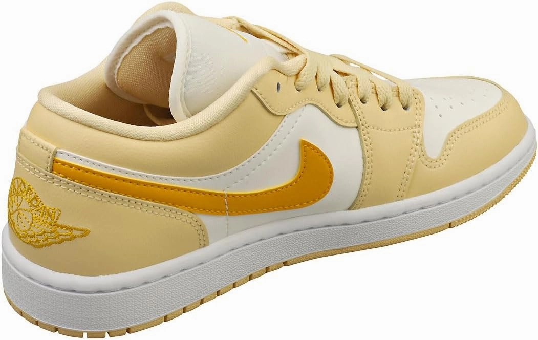 Nike Women's Modern