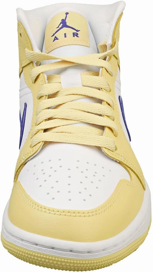 Nike Women's Modern