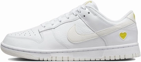 Nike Women's Modern