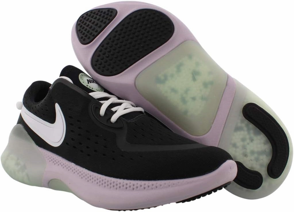 Nike Women's Race Running Shoe