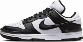 NIKE Women's Sneaker