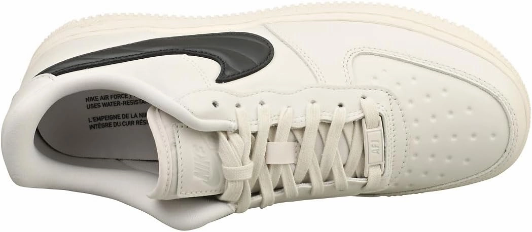 Nike Women's Sneaker