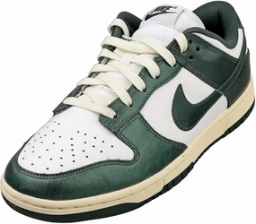 Nike Women's Sneaker